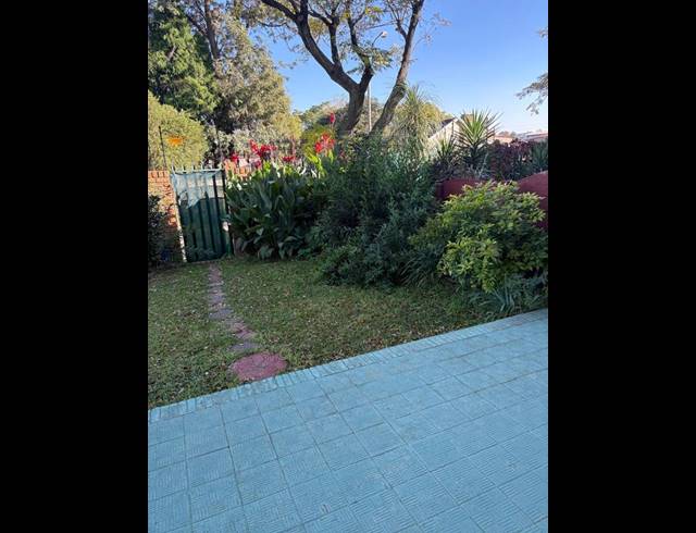 2 BEDROOM TOWNHOUSE FOR SALE IN WITFIELD